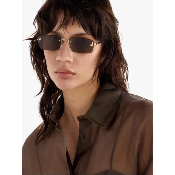NEW!!  Fendi FE4172US 32E Gold Brown Sunglasses Authentic main image 4